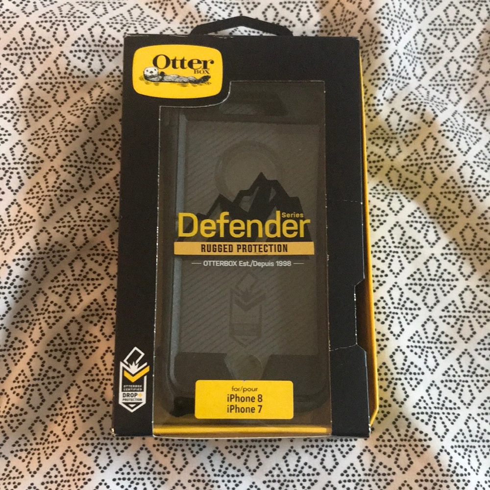 Defender iPhone case 7 or 8